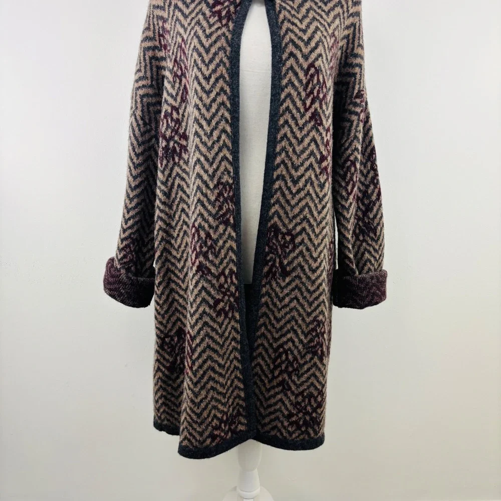 A Ida Italy Made Floral Wool Luxury Long Chevron Cardigan Burgundy Buckle Neck
